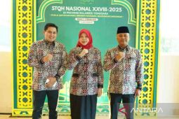 Pemkab Bekasi berikan semangat qori-qoriah di STQH Nasional Kendari