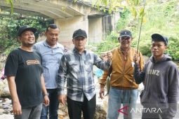 Bupati Paluta buka secara resmi tradisi Lubuk Larangan NNB Aek Godang