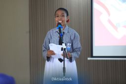 Mama Papua optimistis anaknya bisa kuliah di luar negeri berkat Sekolah Garuda