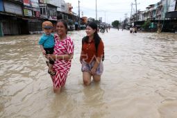 Foto: Sebanyak 3.181 rumah terdampak banjir di Medan