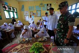FOTO - Peluncuran program MBG di Aceh Besar