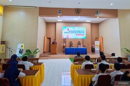 Balai Bahasa NTT meningkatkan kompetensi memnbaca cepat 200 pelajar SMP