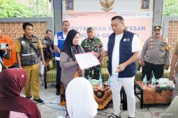 Situbondo salurkan bantuan untuk perbaikan rumah terdampak gempa