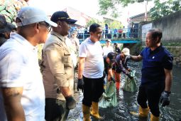 KLH percepat implementasi Prokasih dimulai dari pembersihan Sungai Cipinang