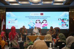 BKKBN DIY menyelenggarakan penguatan peran bidan pada kesehatan perempuan