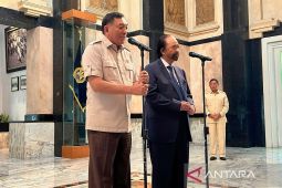 Peristiwa politik kemarin, Menhan bertemu Surya Paloh hingga soal UU BUMN