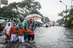 Warga Kota Tangerang diimbau waspadai dampak musim hujan lebih awal