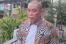 Empat terdakwa korupsi gerbang rumah jabatan Bupati LampungTimur disidang