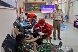 BKHIT Papua Barat target kumpulkan 100 kantong darah sambut Hari Karantina