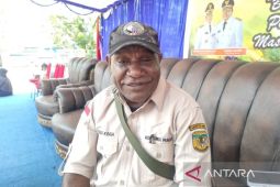 Pemkab Mimika salurkan bantuan cegah kerawanan pangan untuk lima distrik pesisir