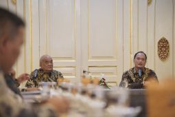 KPK menyerahkan aset rampasan Rp11 miliar ke Pemda DIY