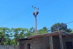 Pemerintah membantu layanan listrik gratis untuk 86 KK di Sumba Barat Daya