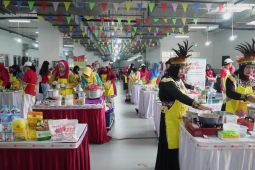 Senen Jaya dan Rose Brand gelar festival kue lapis Jakarta 2025