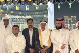 Mualem lobi investasi di timur tengah, termasuk pesawat Aceh Airlines