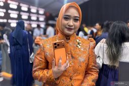 Apple bakal rilis iPhone 20 dengan kamera selfie di bawah layar