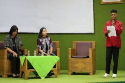 FBIT UMPR gelar kuliah pakar bertajuk seni berbahasa dalam lintas budaya