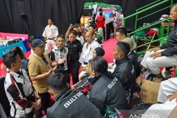 Ketum KONI Sultra Imbau para Atlet tampil tanpa beban di Arena PON Bela Diri 2025