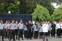 Gelorakan Slogan "Penuh Ceria", Kakanwil Kemenkum Bengkulu Gelar Apel Pagi Bersama