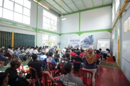 PLN UID Lampung perkuat pendidikan vokasi lewat pelatihan perakitan baterai motor iistrik
