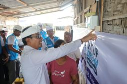 PLN nyalakan listrik bagi keluarga prasejahtera di Denpasar