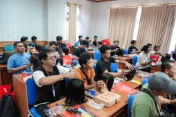 Pemkab Badung latih keterampilan potong rambut untuk calon wirausaha