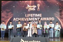 Daftar penerima Pesantren Award rangkaian peringatan Hari Santri Nasional 2025