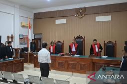 Hakim vonis AKBP Fajar 19 tahun perjara pada kasus pedofilia