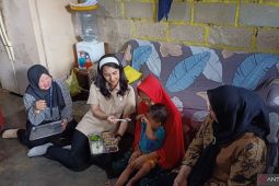 Wamendukbangga bagikan MBG ke balita dan ibu hamil di Tanjungpinang