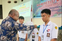 PTFI dukung lomba Sains UNCEN, dorong minat Sains generasi muda Papua