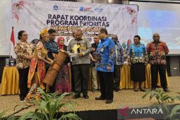 Pemprov Papua mempercepat pemerataan guru mewujudkan Papua Cerdas