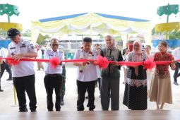 Gubernur Babel resmikan Gedung SMA Keluarga Universal Belitung