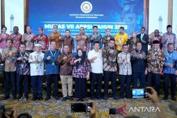 Terpilih Gubernur Rudy Mas'ud, Bobby Nasution hadiri Munas APPSI