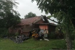 304 warga terdampak cuaca ekstrem di Kabupaten Bekasi