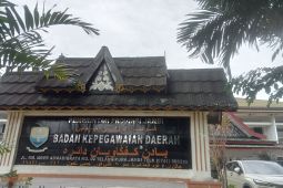 Pemprov Jambi pecat tiga ASN bermasalah terlibat korupsi dan disiplin