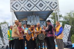 Festival Budaya Dayak Deah ajang pelestarian tradisi luhur