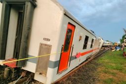 Dua KA alami keterlambatan imbas kereta anjlok Bekasi