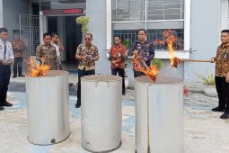 Lapas Narkotika Pangkalpinang musnahkan barang sitaan dari kamar warga binaan