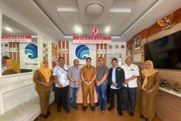 Pemprov Kepri ajak KPID tingkatkan pengawasan media sosial