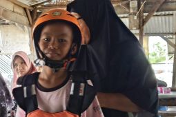 Adi Jawa nelayan hilang diamuk badai belum ditemukan, anak bungsu ikut mencari