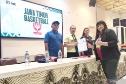 TPP terima berkas Grace Evi sebagai calon Ketua Perbasi Jatim 2025--2029