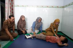 Pemkot Kediri distribusikan bantuan untuk disabilitas