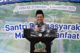 Ratusan santri di Serang gelar pengabdian masyarakat di tiga kecamatan