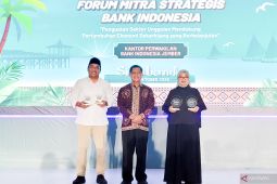 Pemkab Situbondo raih dua penghargaan ajang BI Jember Awards
