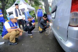 Pemkot Tangerang pastikan gas buang kendaraan layak lewati uji emisi