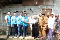 Kado HLN, PLN Banten nyalakan harapan warga Kampung Kacipet