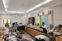 Pemkab Cilacap dan BPJS Ketenagakerjaan perkuat perlindungan sosial bagi aparatur desa