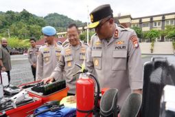 Kapolda Sulbar pastikan kesiapan peralatan SAR hadapi cuaca ekstrem