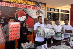 Polresta Bandung tangkap 31 pengedar narkoba selama Oktober 2025