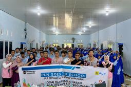 PLN Babel dorong budaya keselamatan listrik dan literasi digital melalui Program "PLN Goes To School"