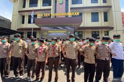 Hendak tawuran, 46 siswa di Jaksel dihukum polisi menyanyikan lagu "Tek Kotek Anak Ayam"